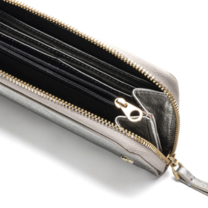 Cartera Quirelli para Mujer con Refuerzo Interno Estilo 040103 Plata