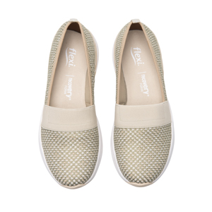 Slip On Tejido Flexi para Mujer con Suela Extra Ligera Estilo 104407 Beige