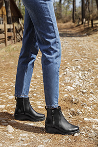 Botín Casual Suela Dentada Flexi para Mujer Estilo 104827 Madera