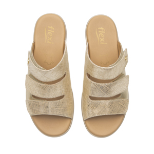 Sandalia Cuña Baja Flexi para Mujer Estilo 116022 Oro