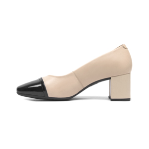 Zapatilla Punta Cuadrada Flexi para Mujer Estilo 119705 Beige