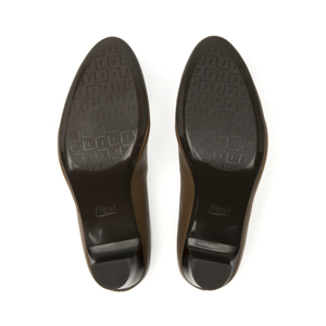 Zapatilla De Tacón Flexi para Mujer con Comfort Walk Estilo 124401 Café