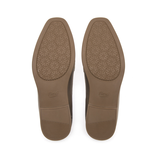 Loafer Casual Flexi para Mujer Estilo 126606 Dorado