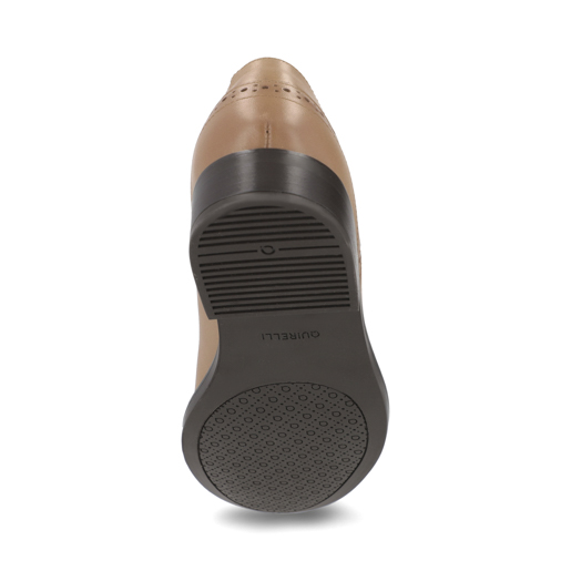 Oxford casual en piel color nude Quirelli estilo 301202