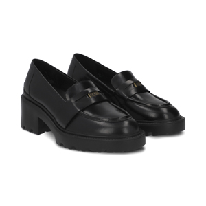 Penny loafer chunky en piel color negro Quirelli estilo 302101