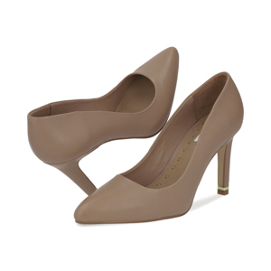 Zapatilla en piel color nude Quirelli estilo 302401