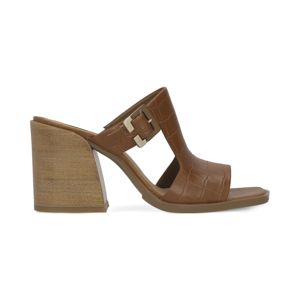 Sandalia de tacón en piel color tan Quirelli estilo 302601