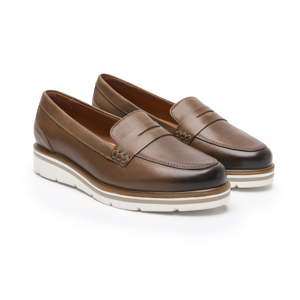 Loafer Casual Flexi para Mujer con Piel Extra Suave Estilo 45717 Nuez