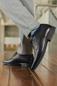 Derby Con Agujetas Flexi para Hombre Estilo 90718 Negro